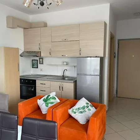 Apartment Cozy Beachfront Durres